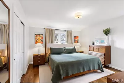 621 Meadowridge Lane, Kirkwood, MO 63122 - Photo 9