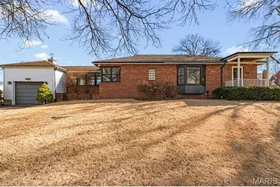 3470 Regal Place, Saint Louis, MO 63139 - Photo 1