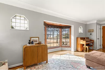 3470 Regal Place, Saint Louis, MO 63139 - Photo 11
