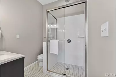 2124 Withnell Avenue, Saint Louis, MO 63118 - Photo 25