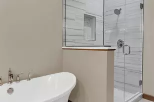 390 Portsmouth Dr, Saint Charles, MO 63303 - Photo 51