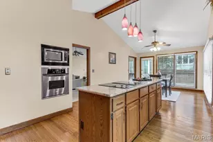 390 Portsmouth Dr, Saint Charles, MO 63303 - Photo 37