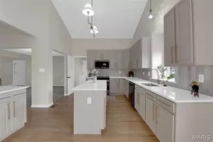 3315 Silvertrail Dr, Saint Charles, MO 63301 - Photo 9