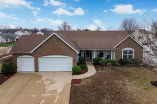 3315 Silvertrail Dr, Saint Charles, MO 63301 - Photo 31