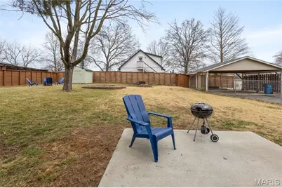 1200 N Benton Avenue, Saint Charles, MO 63301 - Photo 17