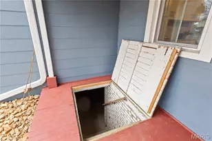 1200 N Benton Ave, Saint Charles, MO 63301 - Photo 15