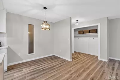 1400 Heritage Landing Unit #203, Saint Charles, MO 63303 - Photo 7