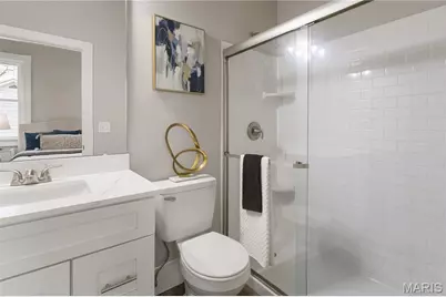 1200 N Benton Avenue, Saint Charles, MO 63301 - Photo 9