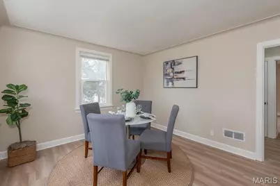 4048 Buckley Road, Mehlville, MO 63125 - Photo 3