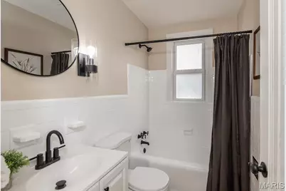 4048 Buckley Road, Mehlville, MO 63125 - Photo 23