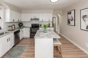 4048 Buckley Rd, Mehlville, MO 63125 - Photo 11