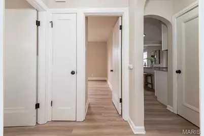 4048 Buckley Road, Mehlville, MO 63125 - Photo 21