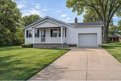 4048 Buckley Road, Mehlville, MO 63125 - Photo 1