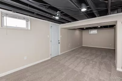 4048 Buckley Road, Mehlville, MO 63125 - Photo 37