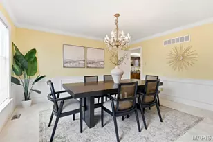 94 Meadowbrook Country Club Estate, Ballwin, MO 63011 - Photo 5