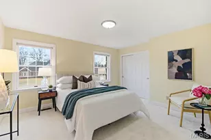 94 Meadowbrook Country Club Estate, Ballwin, MO 63011 - Photo 17