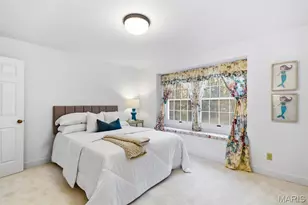 94 Meadowbrook Country Club Estate, Ballwin, MO 63011 - Photo 19