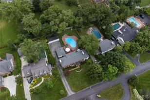 39 Willow Hill Rd, Ladue, MO 63124 - Photo 49