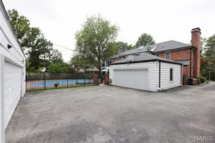 39 Willow Hill Rd, Ladue, MO 63124 - Photo 3