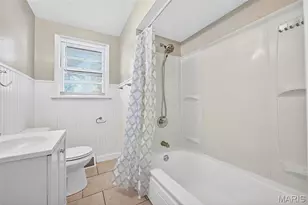 10592 Clarendon Ave, Saint Louis, MO 63114 - Photo 23