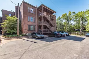 377 N Taylor Ave, Saint Louis, MO 63108 - Photo 39