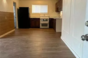 6714 Bitteroot Ln, Berkeley, MO 63134 - Photo 3