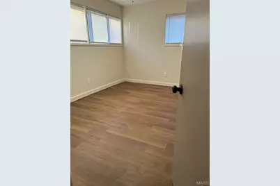 6714 Bitteroot Lane, Berkeley, MO 63134 - Photo 11