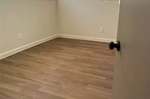 6714 Bitteroot Ln, Berkeley, MO 63134 - Photo 11