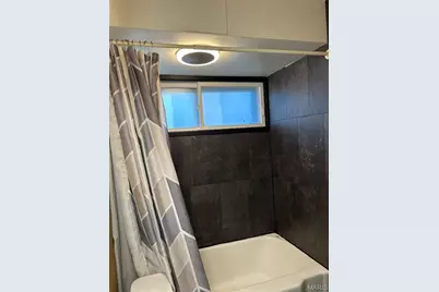 6714 Bitteroot Lane, Berkeley, MO 63134 - Photo 17