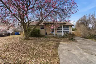 1913 Park Ave, Saint Charles, MO 63301 - Photo 1