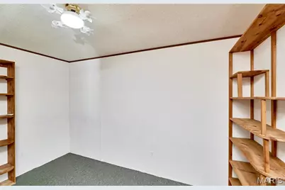 748 Walker Road, Troy, MO 63379 - Photo 37