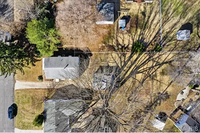 1 Wescott Drive, Florissant, MO 63031 - Photo 31