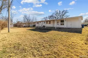 725 Pelican Ln, Florissant, MO 63031 - Photo 47