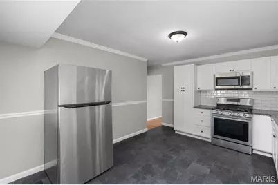 725 Pelican Lane, Florissant, MO 63031 - Photo 11
