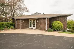 2316 Seven Pines Dr, Saint Louis, MO 63146 - Photo 23