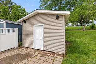 669 Green Hedge Dr, Fenton, MO 63026 - Photo 35