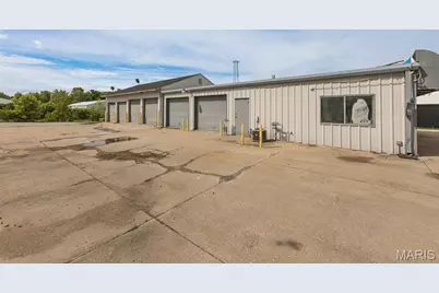 4516 S St Peters Parkway, Saint Charles, MO 63304 - Photo 15