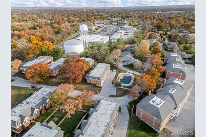 916 Claytonbrook Drive #1, Ballwin, MO 63011 - Photo 27