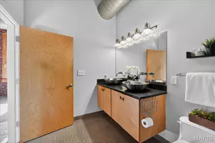 703 N 13th St, Saint Louis, MO 63103 - Photo 27