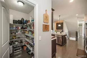 1508 Beckham Ridge Ct, Saint Louis, MO 63146 - Photo 9