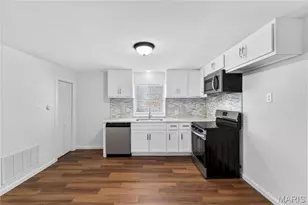 1923 Ridgeway Dr, Arnold, MO 63010 - Photo 17