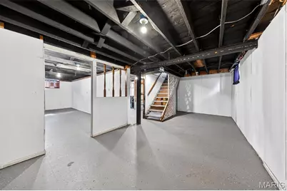 10519 Renfrew Drive, Saint Louis, MO 63137 - Photo 33