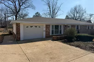 2304 Lee St, Poplar Bluff, MO 63901 - Photo 3