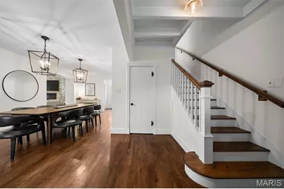 412 Hawbrook Court, Kirkwood, MO 63122 - Photo 3
