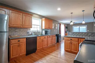 238 Autumn Rdg Dr, Cuba, MO 65453 - Photo 11