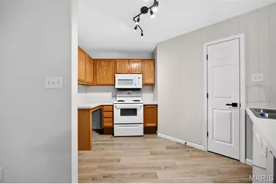 19 Homefield Gardens Drive #27N, O'Fallon, MO 63366 - Photo 7