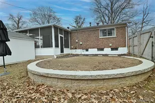 1782 Oliveto Ln, Hazelwood, MO 63042 - Photo 25