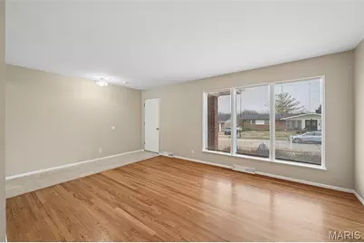 3237 Yorkchester Drive, Unincorporated, MO 63129 - Photo 3