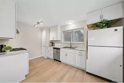 3237 Yorkchester Drive, Unincorporated, MO 63129 - Photo 11