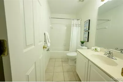 17651 Westhampton Woods Drive, Wildwood, MO 63005 - Photo 33